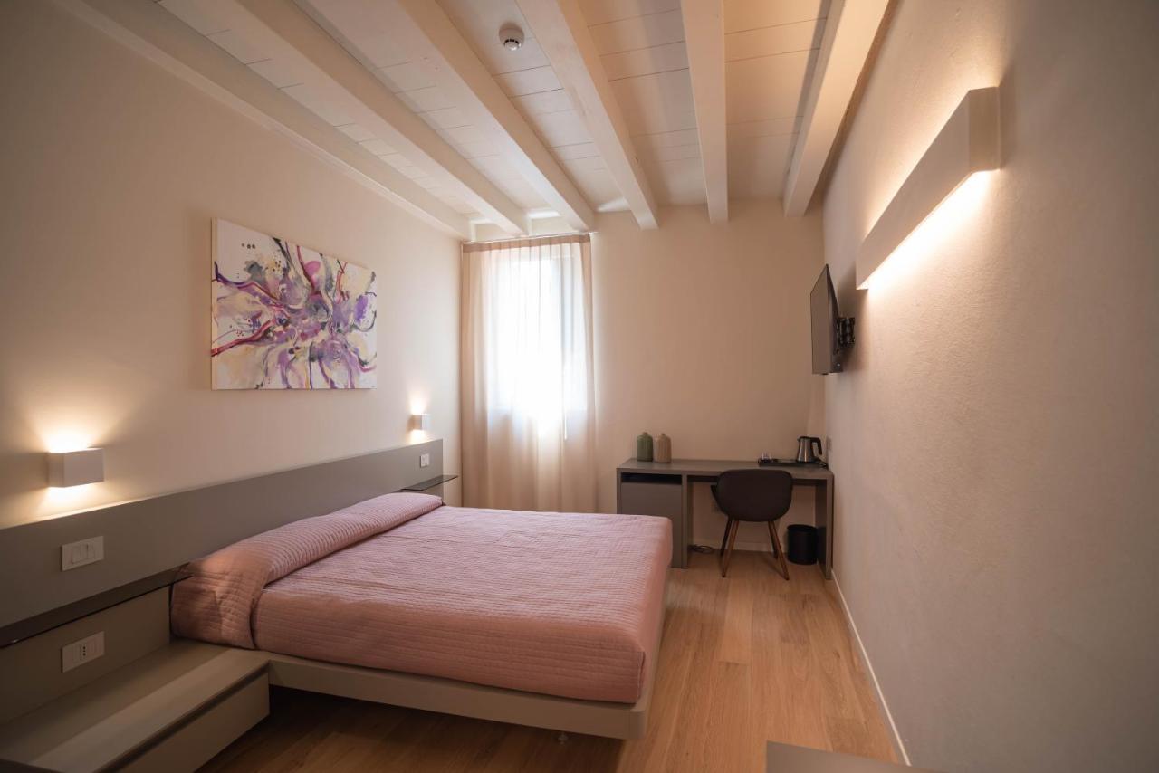 Maison Calcirelli Rooms Verona Eksteriør bilde